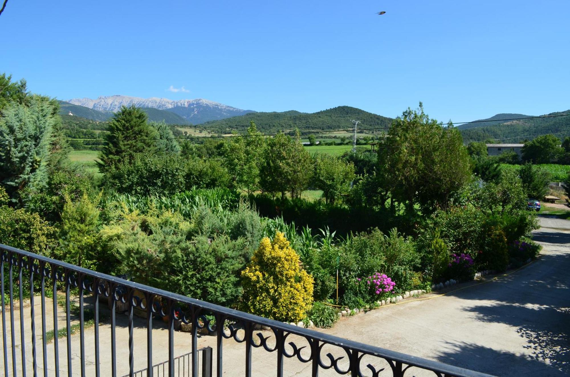 Casa Rural La Vall Del Cadi Сео-де-Уржель Экстерьер фото
